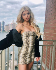 Loren Gray – Social Media фото №1095274