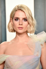 Lucy Boynton - Vanity Fair Oscar Party in Beverly Hills 02/09/2020 фото №1246094