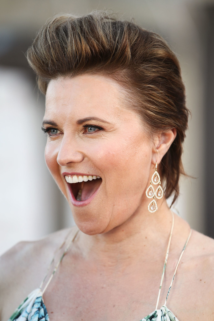 Люси Лолесс (Lucy Lawless)