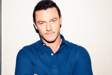 Luke Evans фото №930488