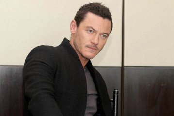 Luke Evans фото №930339