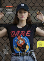Mackenzie Foy in Seventeen Magazine, October/November 2018 фото №1102636