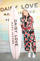 Maddie Ziegler – Daisy Love Fragrance Launch in Santa Monica фото №1069487