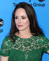 Madeleine Stowe - Disney And ABC TCA Summer Press Tour in Beverly Hills 08/04/13 фото №1308458