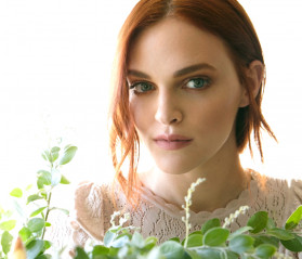 Madeline Brewer фото №1110907