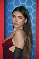 Madison Beer - 'Spider-Man: No Way Home' Los Angeles Premiere 12/13/2021 фото №1330041