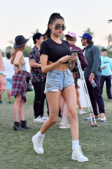 Madison Beer – Coachella Valley Music and Arts Festival in Palm Springs фото №1062677