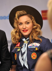 Madonna фото №622600