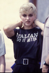 Madonna ~ Papa don't preach фото №1362758