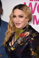  Madonna – 2016 Billboard Women in Music in NYC фото №928406