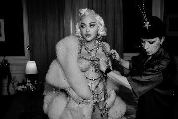 Madonna by Steven Klein for V Magazine (Winter 2021) фото №1319574