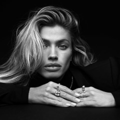 Maggie Rawlins  фото №1410380