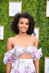 MAISIE RICHARDSON-SELLERS at CW Network’s Fall Launch in Burbank 10/14/2018 фото №1122185