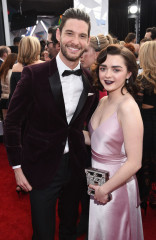 Maisie Williams-23rd Annual Screen Actors Guild Awards фото №936817