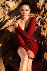 Malese Jow фото