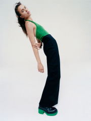 Margaret Qualley for Porter фото №1413806