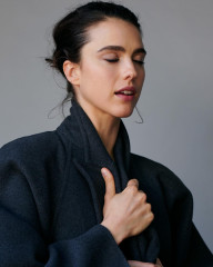 Margaret Qualley for The Sunday Times Style 2024 фото №1410544