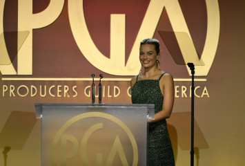 Margot Robbie - 31st Annual Producers Guild Awards // Jan 18 2020 фото №1269350