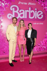 Margot Robbie - 'Barbie' Pink Carpet Fan Event in Naucalpan de Juarez 07/06/2023 фото №1373658