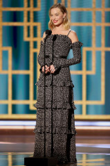 Margot Robbie - 78th Golden Globe Awards in Beverly Hills 02/28/2021 фото №1291065