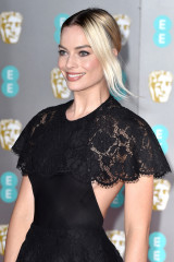 Margot Robbie - EE British Academy Film Awards 2020, London 02.02.2020 фото №1268140