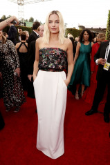 Margot Robbie - 77th Annual Golden Globe Awards (Arrival) // Jan 5 2020 фото №1269323