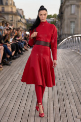 Azzedine Alaia Spring/Summer 2024 Fashion Show in Paris фото №1373013