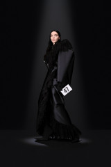 Balenciaga Couture Fall/Winter 2023 Fashion Show in Paris фото №1373065