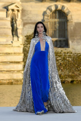 Valentino Couture Fall/Winter 2023 Fashion  Show in Paris фото №1373035