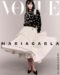 Maria Carla Boscono ~ Vogue Kr 09.2023 by LUIGI &amp; IANGO фото №1375676