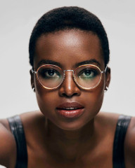 Maria Borges for Oliver Peoples Fall 2023 фото №1416614