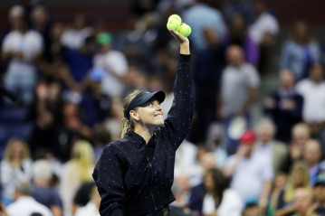 Maria Sharapova – US Open Round 1 in New York фото №991375
