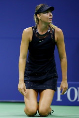 Maria Sharapova – US Open Round 1 in New York фото №991380