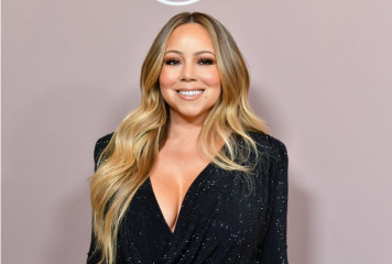 Mariah Carey - Power of Women in Los Angeles 10/11/2019 фото №1226130