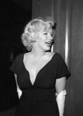 Marilyn Monroe фото №1206839