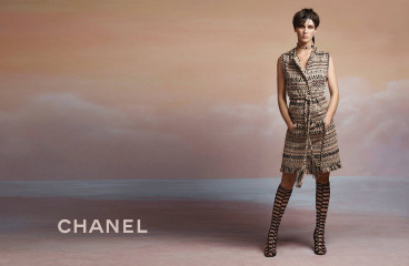 Marine Vacth - Chanel Cruise Collection фото №1161704