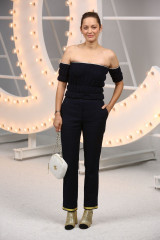 Marion Cotillard – Chanel Womenswear Spring Summer 2021 Fashion Show in Paris  фото №1277940
