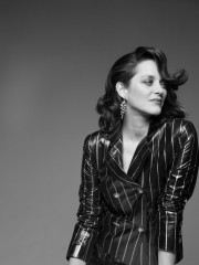 Marion Cotillard by Eliott Bliss for Chopard // Fall 2020 фото №1278335