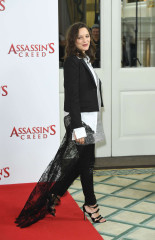Marion Cotillard – ‘Assassin’s Creed’ Photocall in London фото №928027