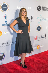 Mariska Hargitay – Samsung Charity Gala in NYC 09/27/2018 фото №1104614