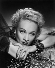 Marlene Dietrich фото №505390
