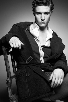 Max Irons фото №383780