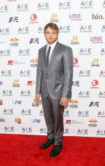 Max Thieriot - A+E Networks Upfront in New York 05/08/2013 фото №1279353