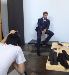 Max Thieriot - Jaesung Lee Photoshoot in Los Angeles for ContentMode (2013) фото №1305518