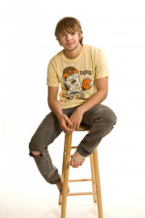 Max Thieriot фото №489968