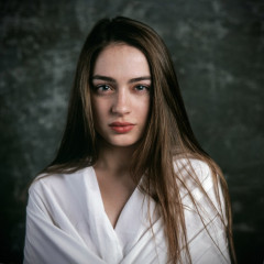 Мэйби Бэйби - певица (Виктория Лысюк), участница группы «Френдзона» фото №1301127