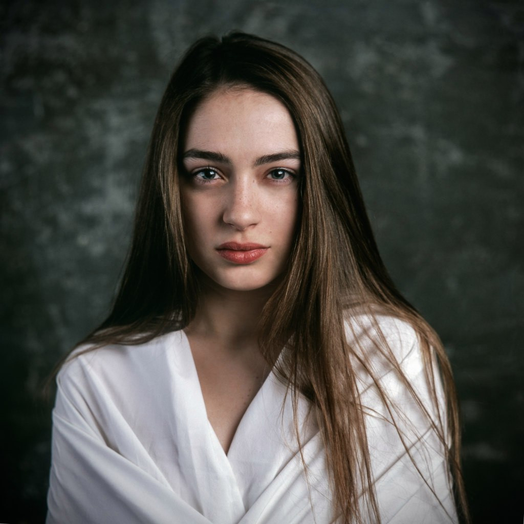 Classify Russian singer