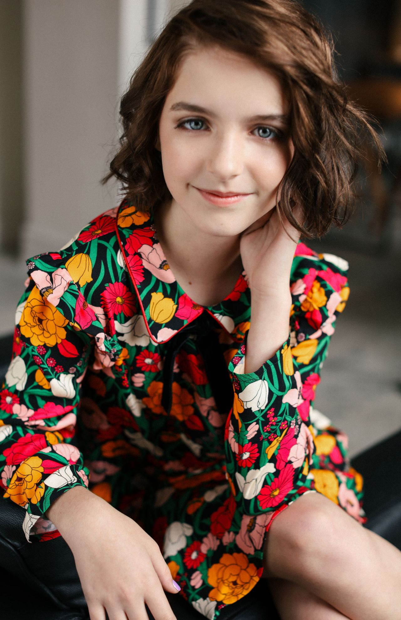 Mckenna Grace'S Stunning Transformation - nr302je