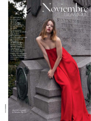 MIA GOTH in Glamour Magazine, Spain November 2018 фото №1122191