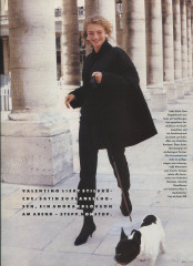 Michaela Bercu for Vogue Germany 7/1989 фото №1376236